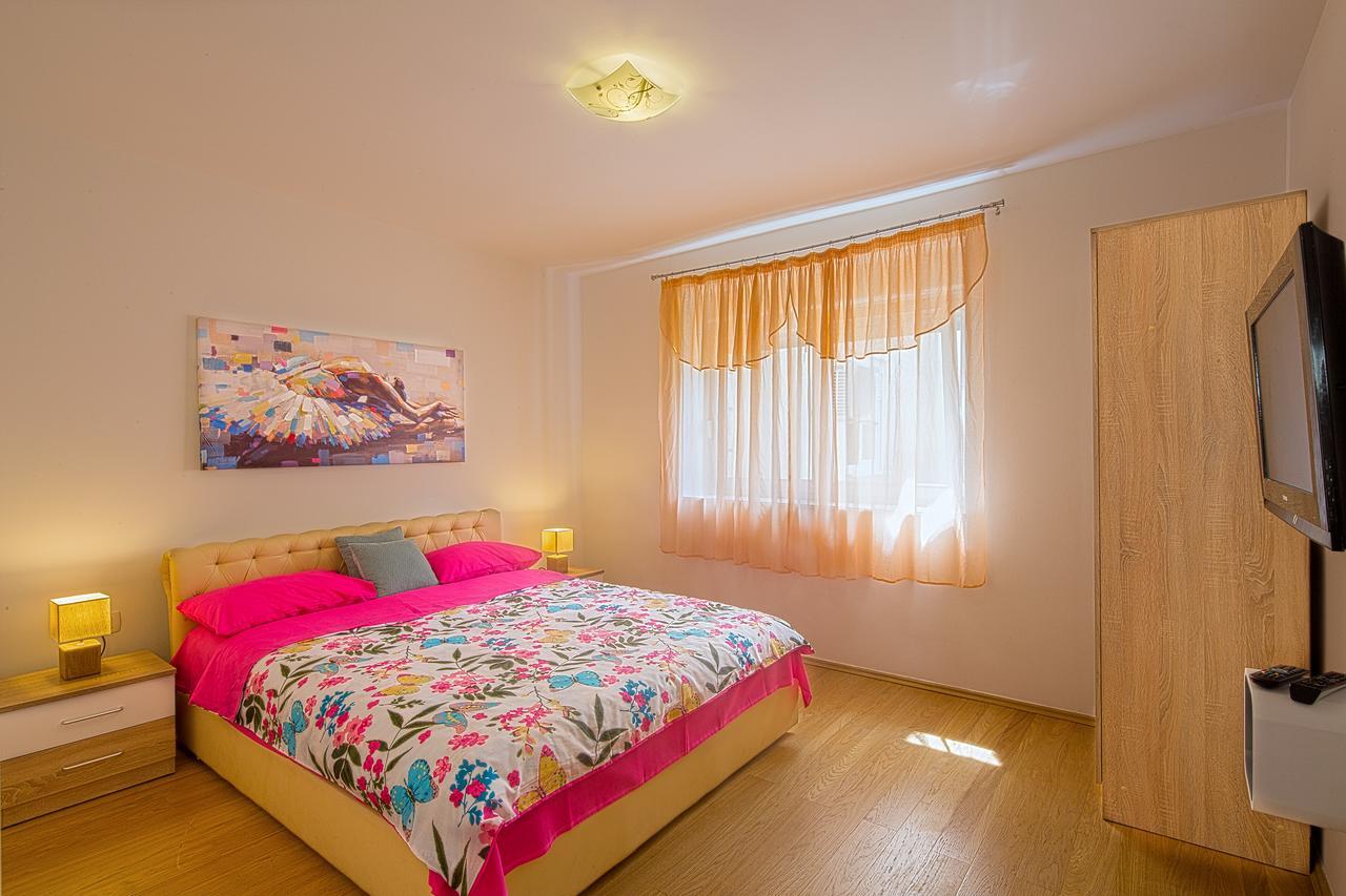 Apartman Aleksandra Будва Екстер'єр фото