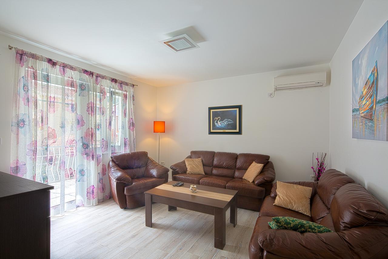 Apartman Aleksandra Будва Екстер'єр фото